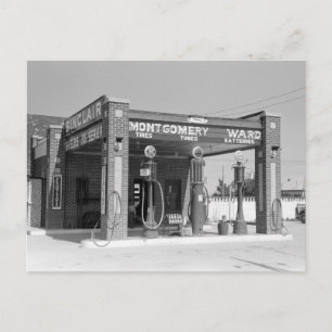 Sinclair Gas Station, 1939 Postcard