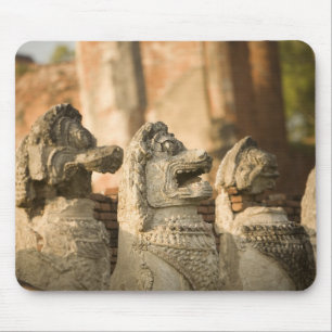 Singhat Wat Thammikarat Mouse Pad