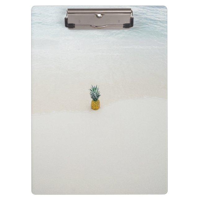 Single pineapple on the beach clipboard (Front)