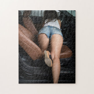 Single Z Hot 252 Piece Puzzle babes and cars