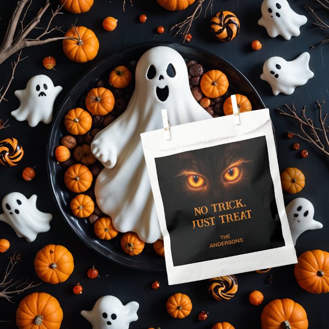 Sinister Glowing Orange Eyes Halloween Favour Bag (Sinister Glowing Orange Eyes Halloween Favor Bags.)