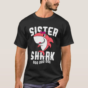 Sister Shark Daughter Girls Birthday Halloween Chr T-Shirt