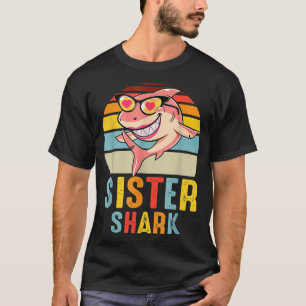 Sister Shark Vintage Retro Shark Lover Mother's Da T-Shirt