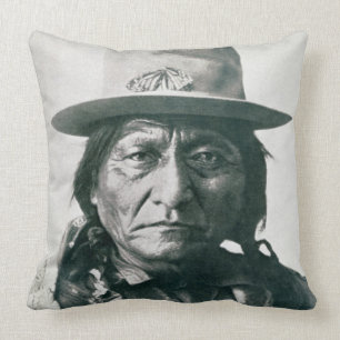 Sitting Bull (1831-1890) (b/w photo) Cushion