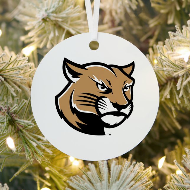 SIUE Holiday Metal Tree Decoration (Insitu)