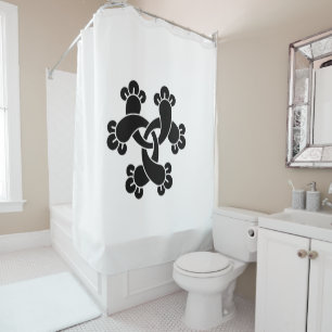 Six interlocking cloves shower curtain