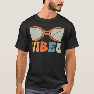 Sixth Grade Vibes 6th Grade Students Parents Tea T-Shirt