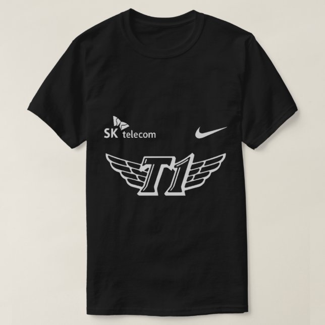 SK Telecom T1 Winter 2013-2014  Essential T-Shirt (Design Front)