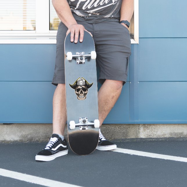 Skateboard fun Jolly Roger Skull   (Skater)
