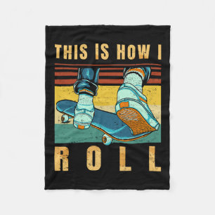 Skateboard Gifts - Skater - This Is How I Roll - R Fleece Blanket