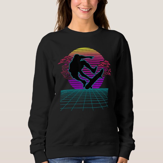 Skateboarder Retro 80s Vaporwave Style Skateboardi Sweatshirt (Front)
