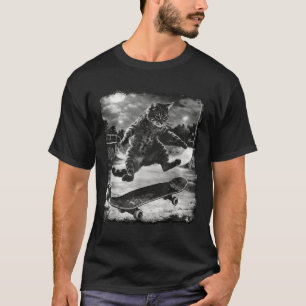 Skateboarding cat funny cat street meme men women T-Shirt