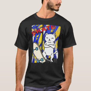 Skateboarding Outfit And Cute Skating Cat Cute T-Shirt