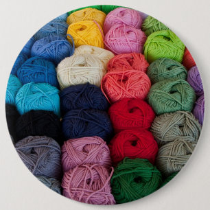 Skeins of yarn 6 cm round badge