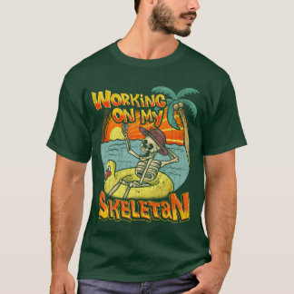 Skeleton at the Beach Pun Parody Humour vintage T-Shirt