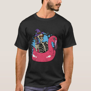 Skeleton Chillin Flamingo Halloween Funny Witch Bo T-Shirt