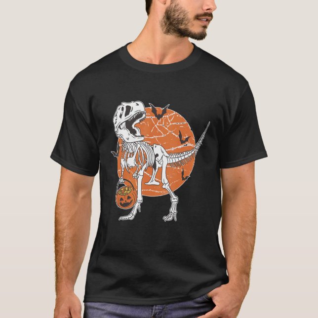 Skeleton Riding Mummy Dinosaur rex Halloween  Pump T-Shirt (Front)