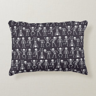 Skeleton silhouettes seamless pattern for hallowee decorative cushion