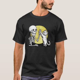 Skeleton with Cat Halloween Costume Spooky Skull C T-Shirt