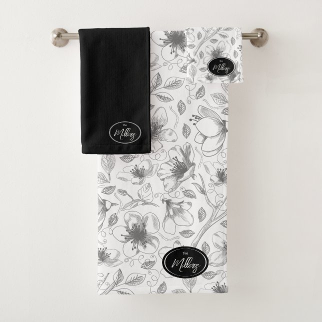 Sketched Floral Outline Pattern Grey/Wht ID939 Bath Towel Set (Insitu)