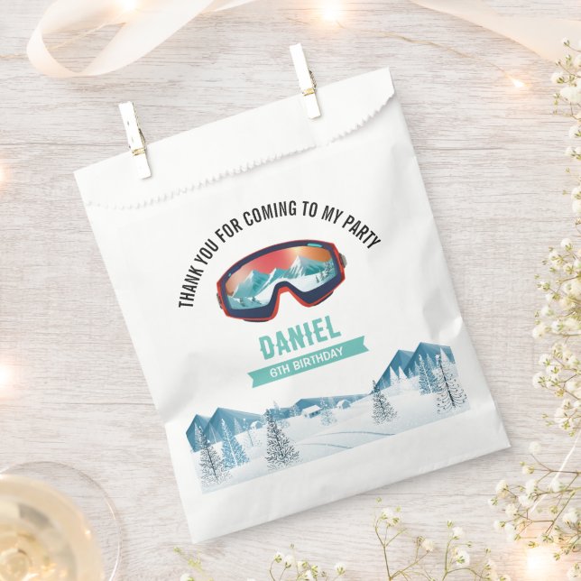 Skiing Birthday Party Snowboard  Favour Bag (Clipped)