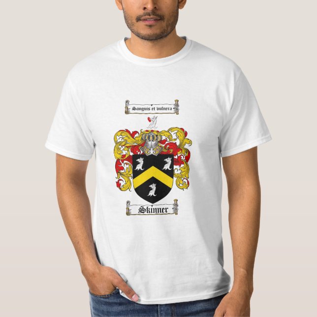 Skinner Family Crest - Skinner Coat of Arms T-Shirt (Front)