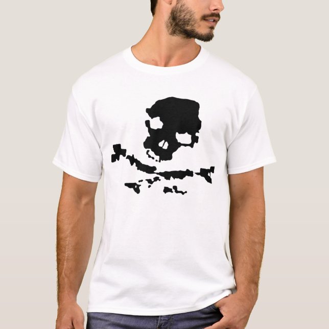Skull and bones T-Shirt (Front)