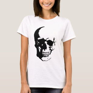 Skull - Black & White Metal Fantasy Art T-Shirt