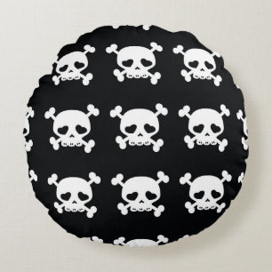 Skull Crossbones: Black-White Pattern. Round Cushion