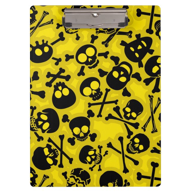 Skull & Crossbones Pattern Clipboard (Front)