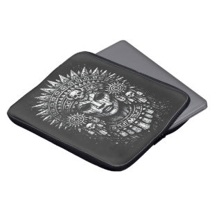 Skull‑Crowned Priestess — by BurnsInHell Laptop Sleeve