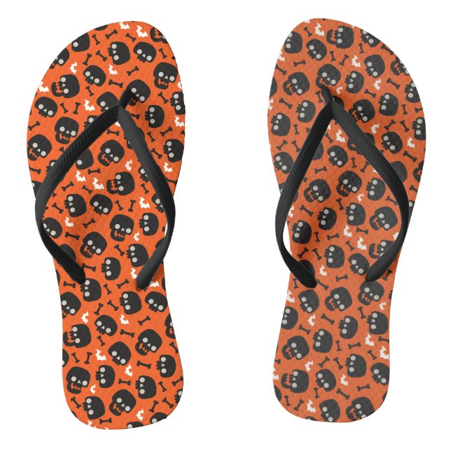 Skull Halloween Seamless Pattern Thongs (Footbed)