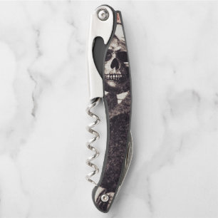 Skull kamikaze corkscrew