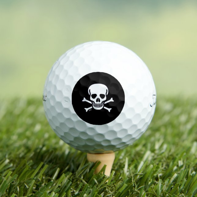 Skull n Bones black Titleist Pro V1 golf balls (Insitu Tee)