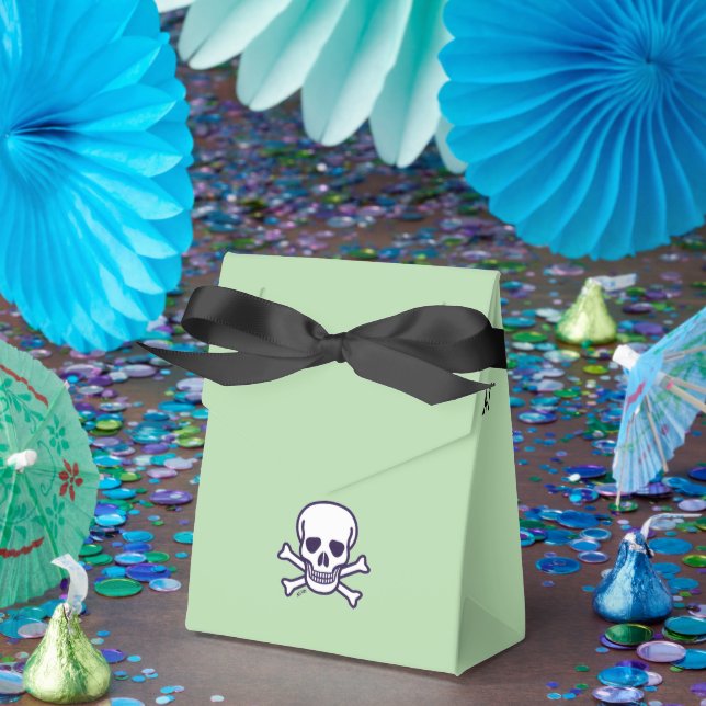 Skull n Bones Trick Treat green tent favour boxes  (Party)