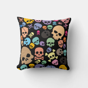 skull pattern Throw pillow