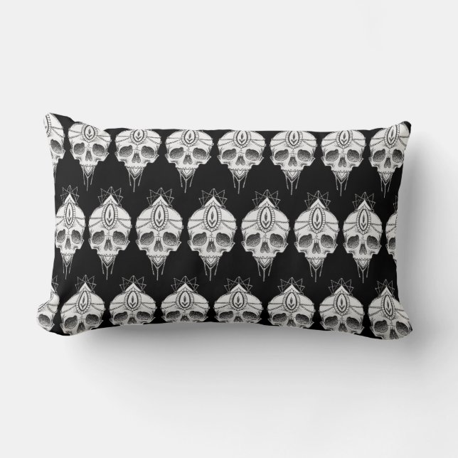 Skull print lumbar cushion black and white (Front)
