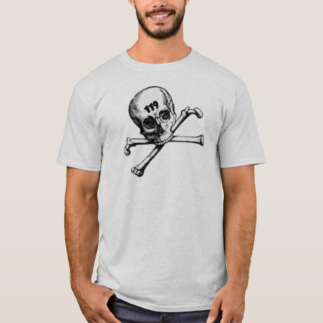 Skull Shirt (Front)