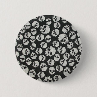 skulls 6 cm round badge