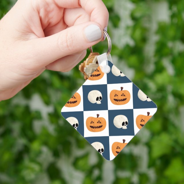 Skulls and Pumpkins Checks Key Ring (Hand)