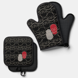 Skulls - Bat Black and Bone White Oven Mitt & Pot Holder Set