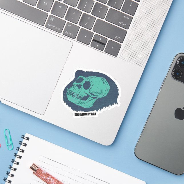 Skulls - Chimp (Laptop w/ iPhone)