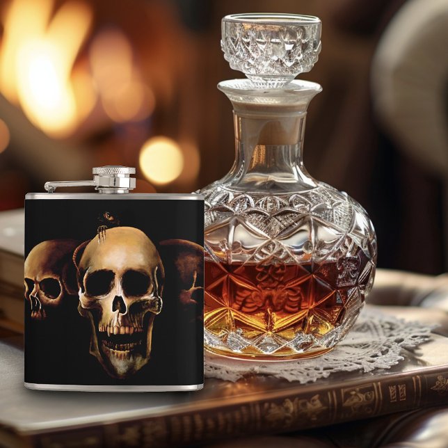 Skulls Human Black Hip Flask (Creator Uploaded)