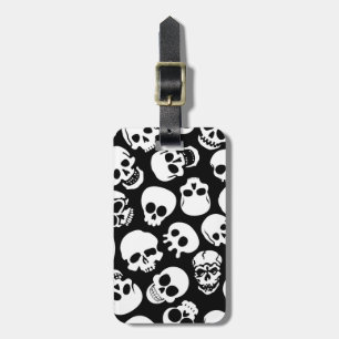 Skulls in Black Background Pattern Luggage Tag
