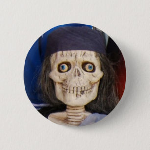 Skully 6 Cm Round Badge