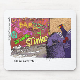 Skunk Graffiti Funny Cartoon Gifts & Tee Mouse Pad