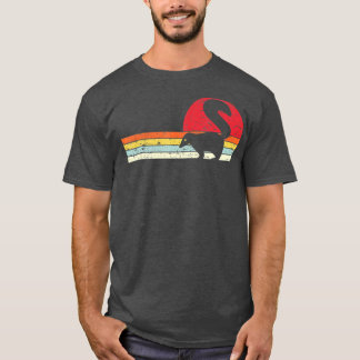 Skunk Vintage Retro Style Funny Skunk Lovers Mens  T-Shirt