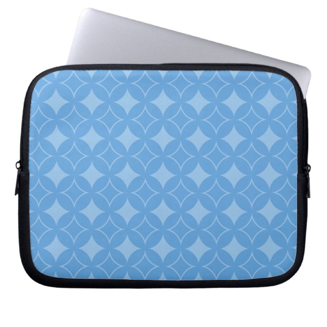 Sky blue shippo pattern laptop sleeve (Front)