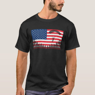 Skydiving USA Flag Skydiver Parachute BASE Jump P T-Shirt