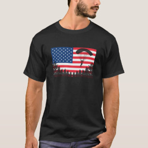 Skydiving USA Flag Skydiver Parachute BASE Jump Pl T-Shirt